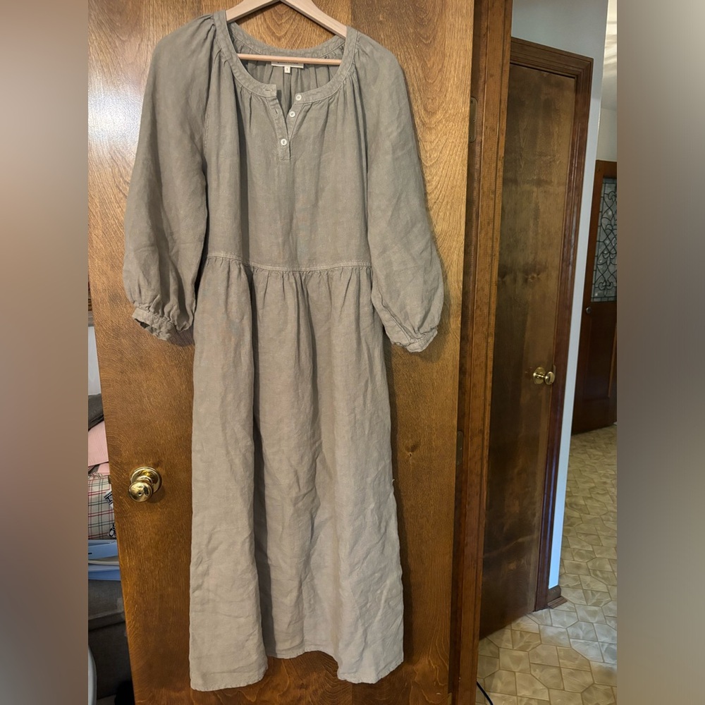 Gillian Stevens linen dress